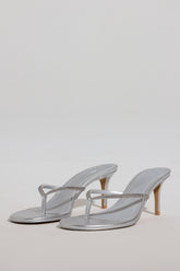Heeled Sandal in Silver