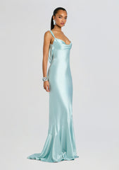 Vinicia Dress