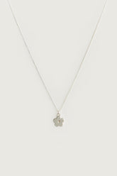 FLOWER CHARM NECKLACE