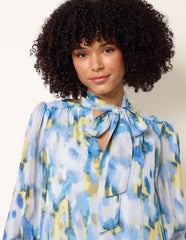 Pussybow Puffball Top
