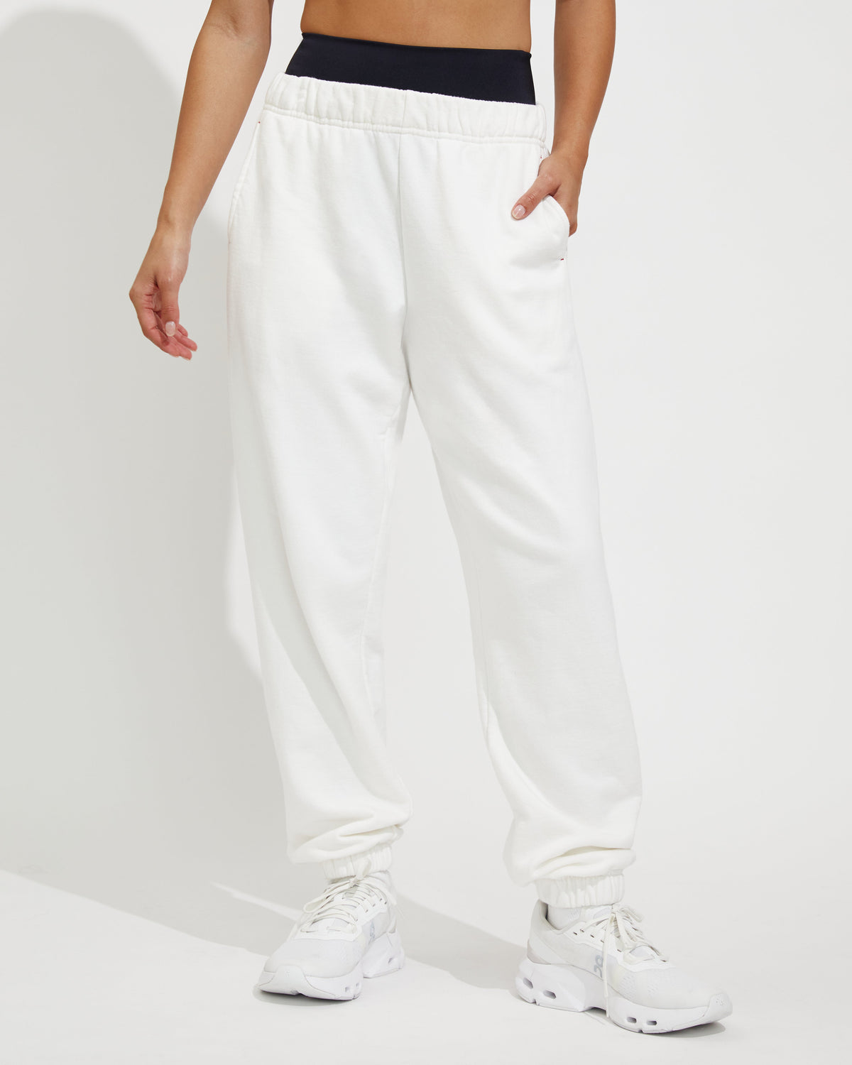 Sports & Rec Jogger - Coconut