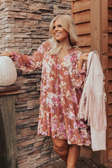 Easy To Please Floral Shift Dress Curves