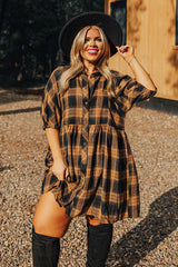 Never Pretend Plaid Dress In Camel Curves