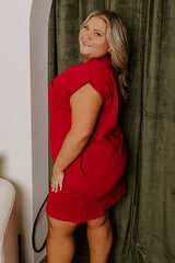 Sunny Days Shift Dress in Crimson Curves