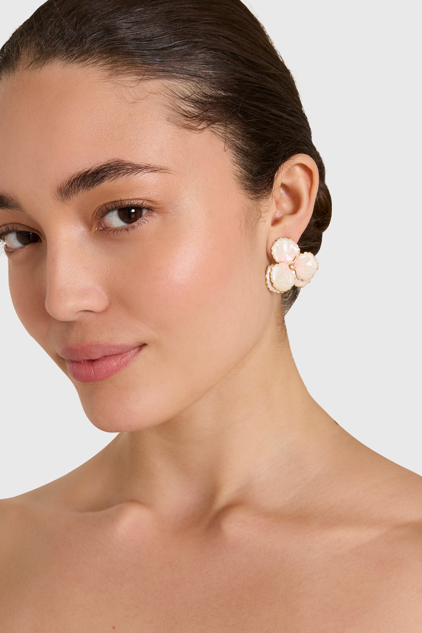 Pansy Stud Earrings