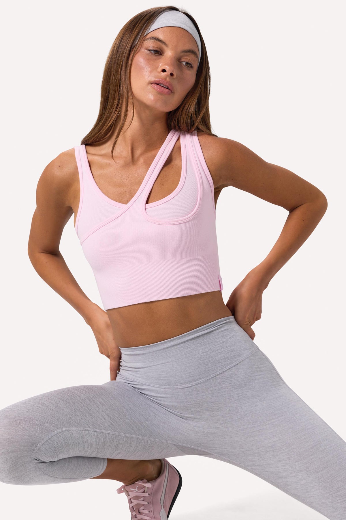 Seamless Soft Rib Asymmetric Sports Bra in Powder Pink