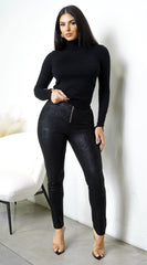 Linea Coated Texture Pants - Black