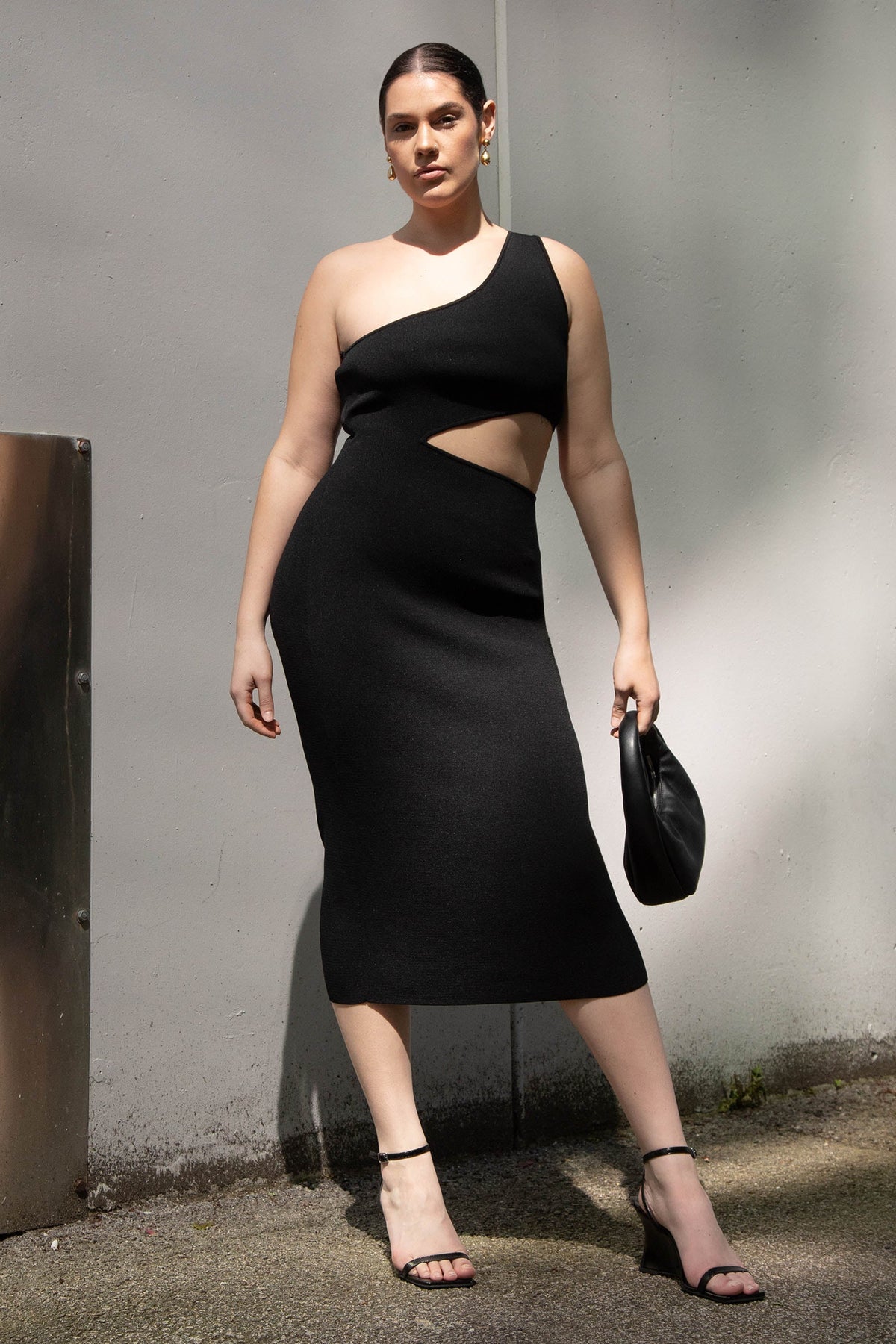 ONE SHOULDER KNIT MIDI DRESS WITH CUTOUT