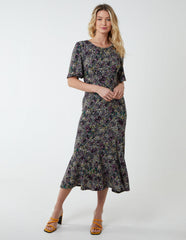 Angel Sleeve Tiered Midi Dress
