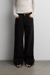 MID-RISE STRAIGHT LEG STUDDED TWILL PANT