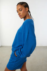 OVERSIZED SWEATSHIRT