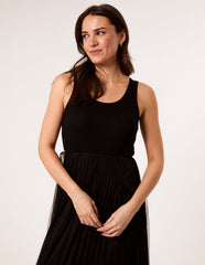 Crochet Top Pleat Dress