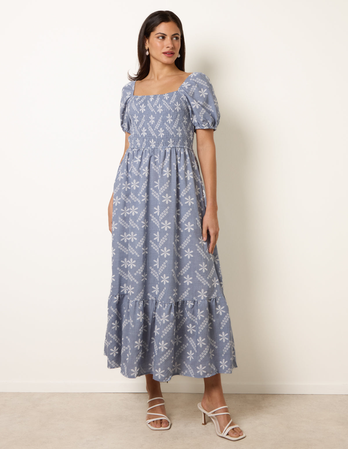 Embroidery Puff Sleeve Midi Dress