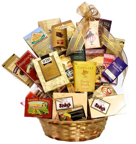 Gourmet Delight Gift Basket bloomexusa