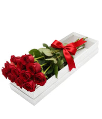 One Dozen Gift Boxed Red Roses - Bloomex Usa